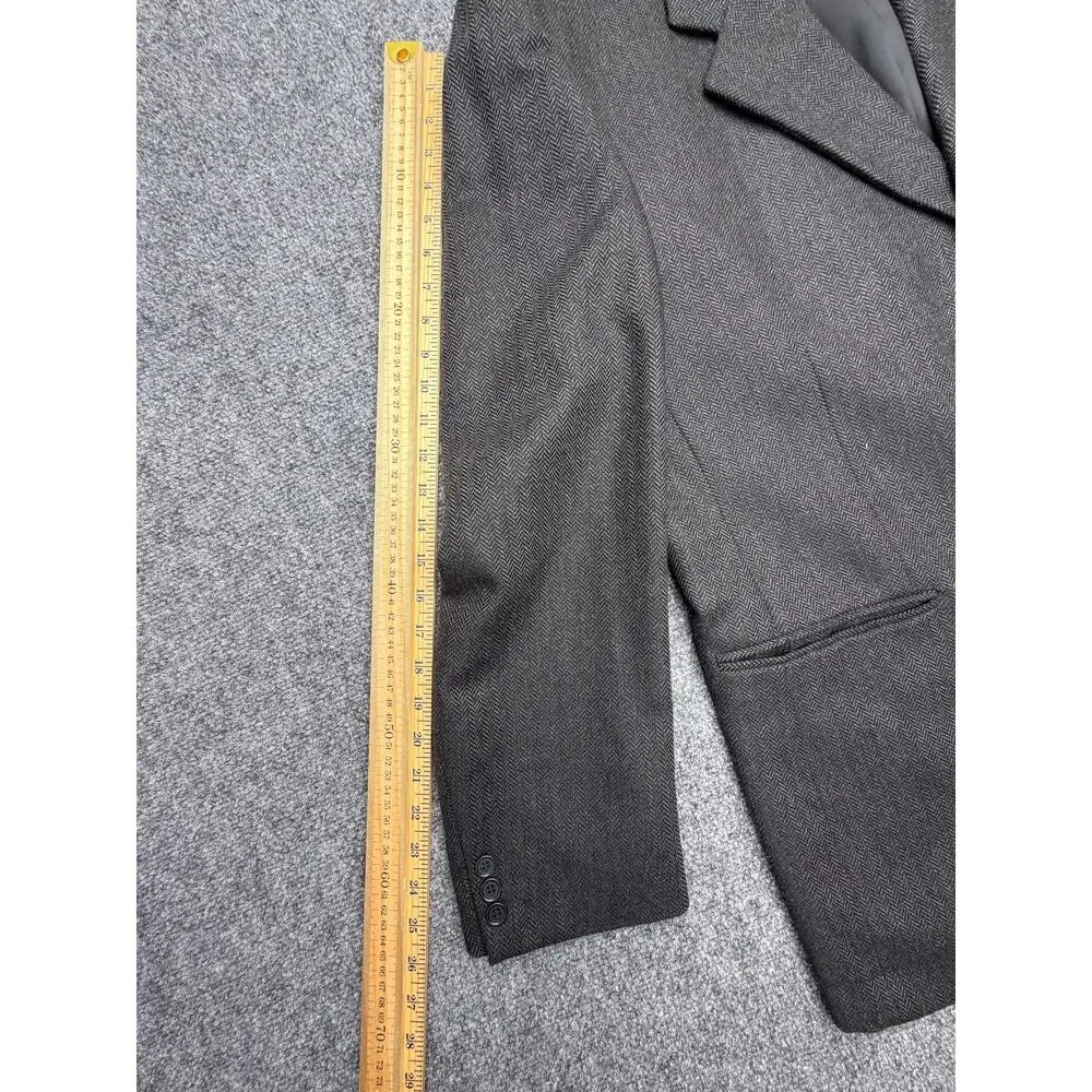 Vintage Today’s Man Sorrento 100% Cashmere Blazer 46R Italy Herringbone Luxury